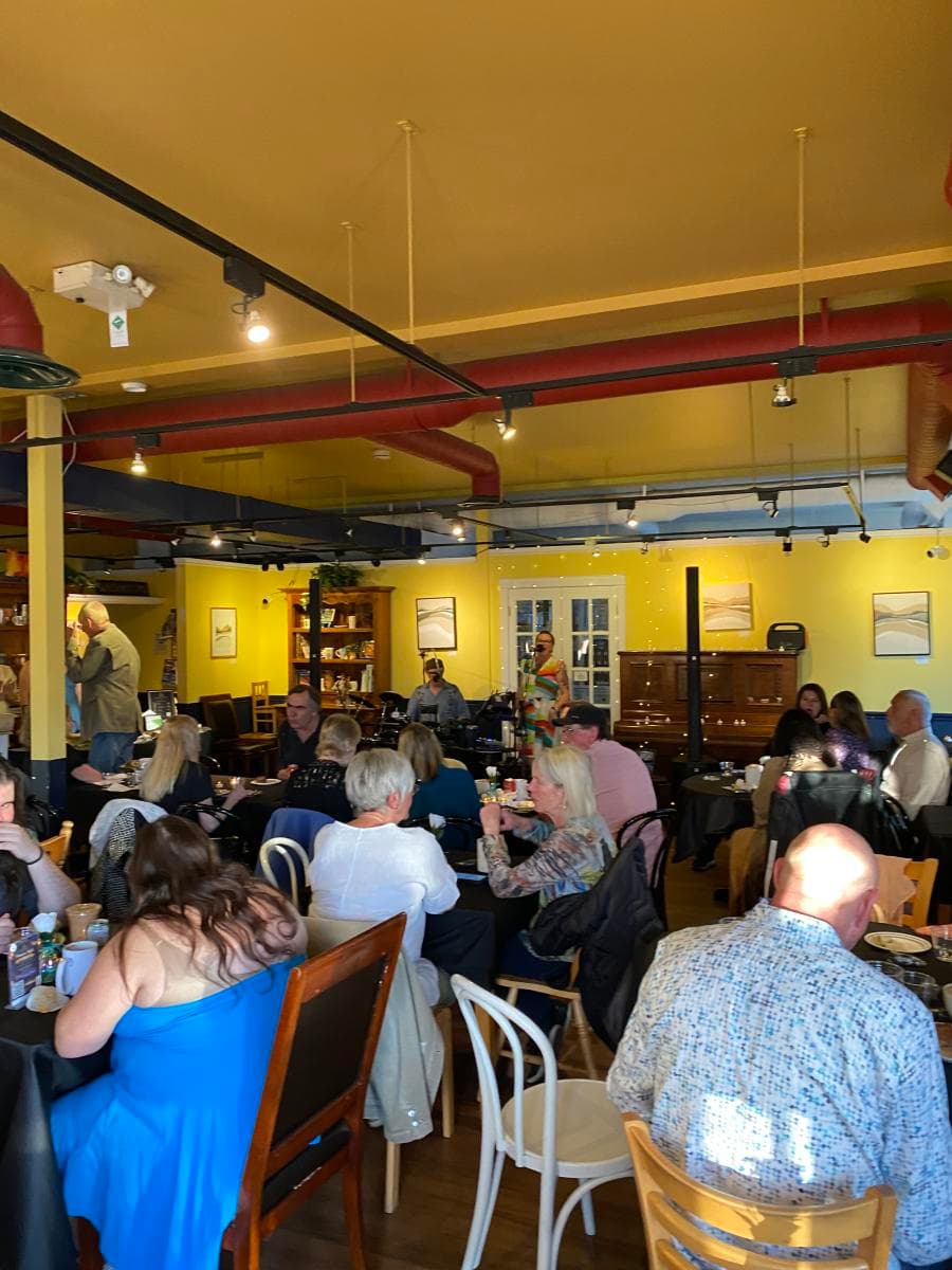 Candlelight Café Soirée with RHINDRESS Duo at Marmalade Cat Café